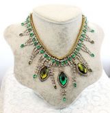 Colar vintage de luxo cristal verde gargantilha N2314